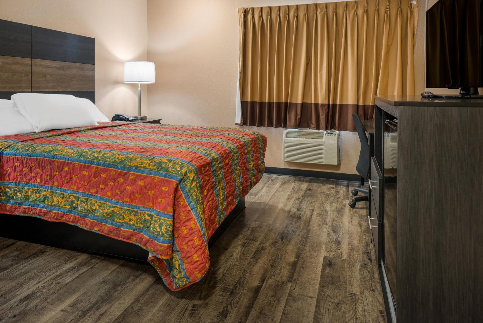 Knights Inn Grand Rapids East Airport Cascade Dış mekan fotoğraf